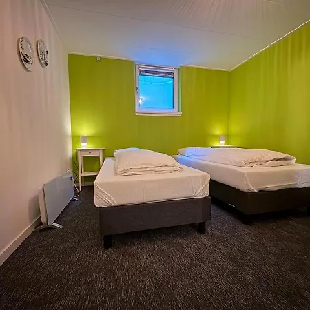 Sfeervolle Met Sauna Aan De Rand Het Bos 別荘 *