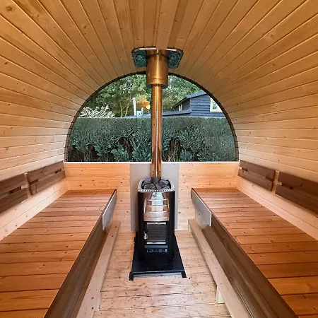 Sfeervolle Met Sauna Aan De Rand Het Bos * Putten