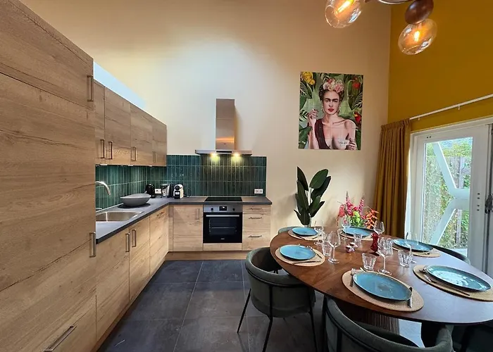 Sfeervolle Met Sauna Aan De Rand Het Bos 度假居 皮滕