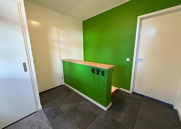 Sfeervolle Met Sauna Aan De Rand Het Bos 度假居 *