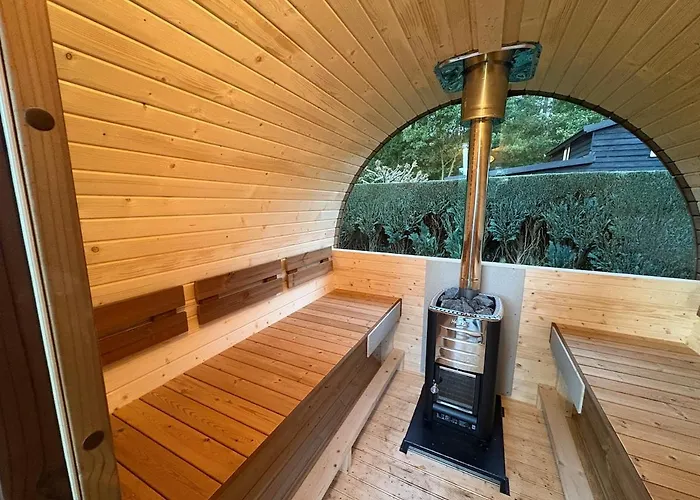 度假居 Sfeervolle Met Sauna Aan De Rand Het Bos 皮滕