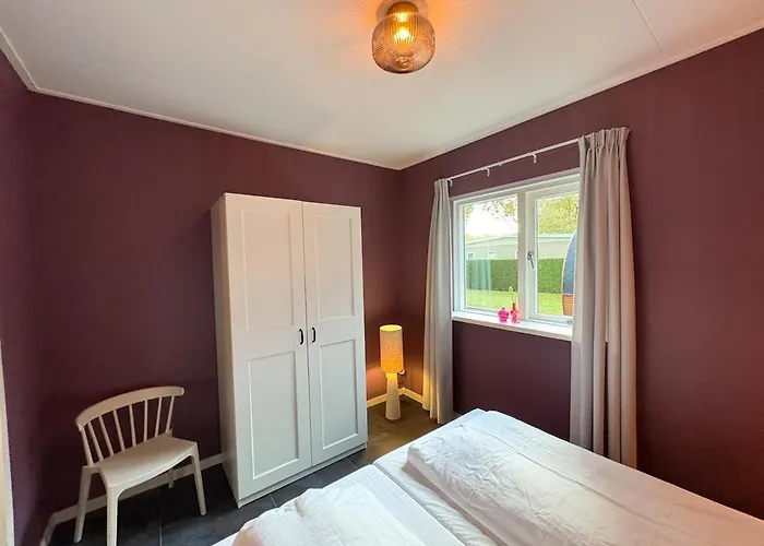 Sfeervolle Met Sauna Aan De Rand Het Bos Prázdninový dům *